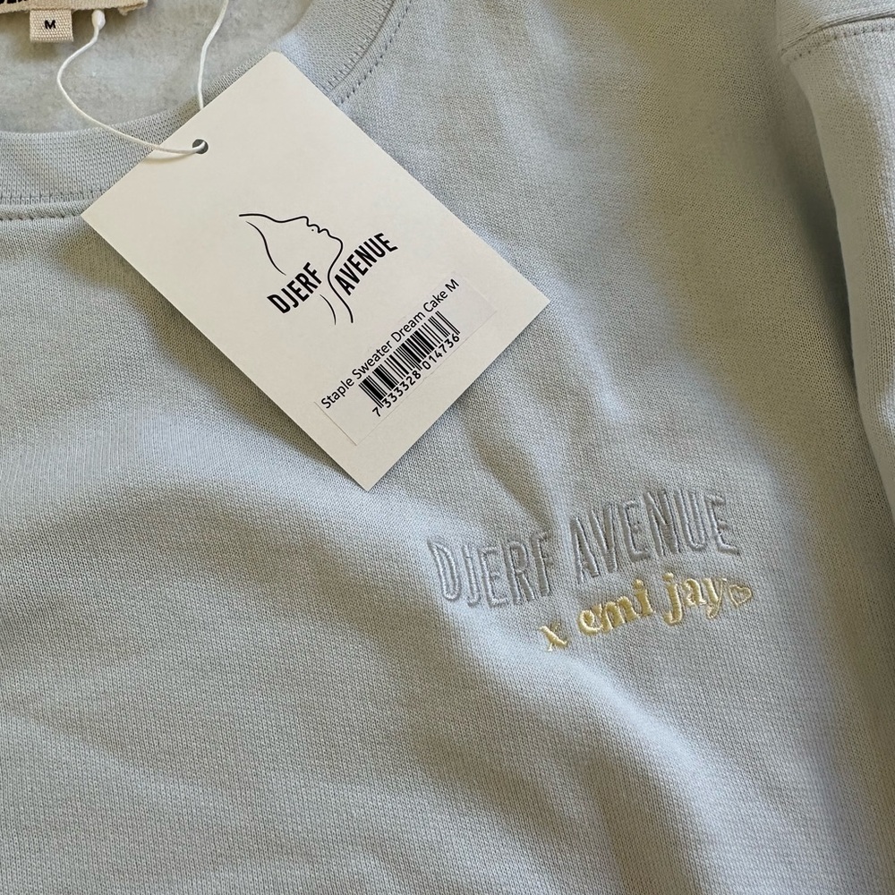 Djerf Avenue x EmiJay Dream Cake sweatshirt size M